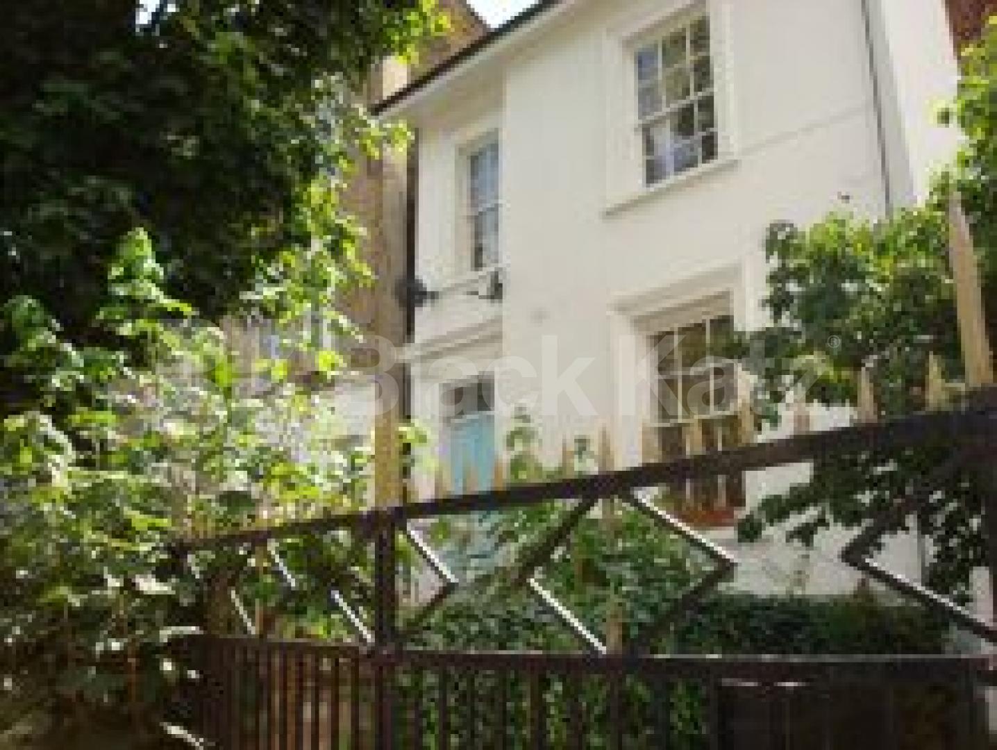 			New Instruciton, 2 Bedroom, 1 bath, 1 reception Flat			 Hornsey Road, ARCHWAY